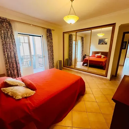 2 Bed Appartment, Close To The Apartment *